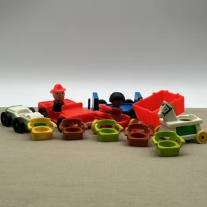 VTG Fisher Price Little People Lot Set Figures Jeep Car Firefighter Chairs Susan - Picture 1 of 21