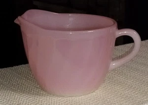 Fire-King Rosa Swirl Glas Milchkännchen Ofengeschirr - hält eine Tasse - USA Vintage Sehr guter Zustand  - Bild 1 von 7
