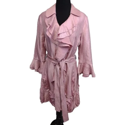 Samuel Dong Talla Pequeña Rosa Tafetán Volantes Trench Coat Vestido Cinturón Extraíble  Foto 1 de 4