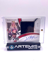 2022 Panini Immaculate WWE Premium Materials Alexa Bliss On-Card Autograph /99