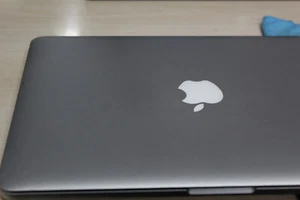 Apple Macbook Pro 13'' Retina i5-4258U 2.4GHz 4GB 128GB SSD A1502 ME864LLA 10.9 - Picture 1 of 24