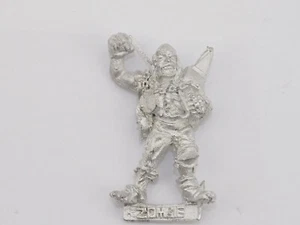 GW BLOOD BOWL NECROMANCER TEAM ZOMBIE 2 . 1994. GREEN 1721 - Picture 1 of 1