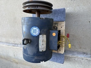 LEESON Model C184T17DB4D - 7.5 HP, 3 Phase, 200-208 V Electric Motor 130069.00 - Picture 1 of 5