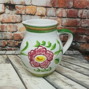 Weinkrug Claudia Bernini Majolika weiß Blumen Blätter grün Höhe 17,5 cm B 19 cm - Bild 1 von 6