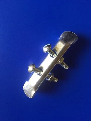 Abrazadera de montaje de cesta Wald # 552 y herrajes para cestas 520 y 535 Nuevo de Lote Antiguo Foto 1 de 4