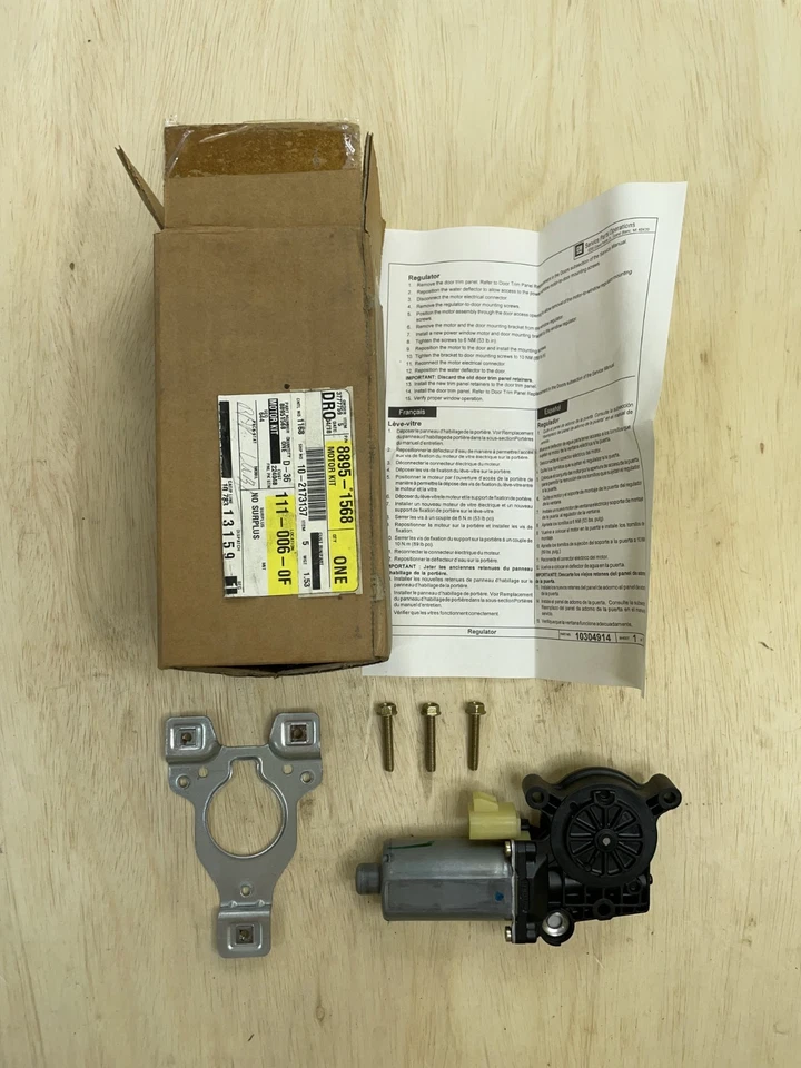 Motor de ventana eléctrica GM OEM y soporte buzos regulador LH 99-02 Impala Grand Prix Foto 1 de 4