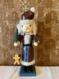 Lot 17 - Wooden Santa Nutcracker, Holding Gifts For Kids, 13.5” Tall - Picture 1 of 8