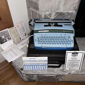 Mint Working Smith Corona Coronet Super 12 Baby-Blue Electric Vintage Typewriter - Picture 1 of 13