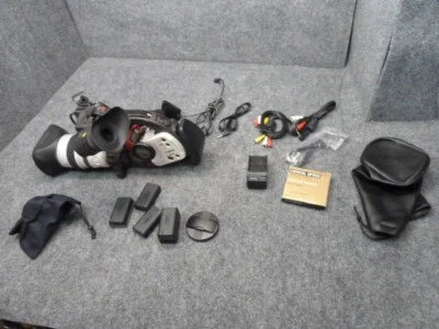 Canon DM-XL1A 3CCD Camcorder 16x ZoomXL Lens PARTS/Repair - Image 1 of 4