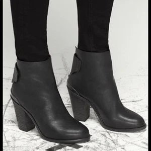 RAG & BONE Kerr Ankle Boot ASO TAYLOR SWIFT Chunky Block Heel 39 9 Black Leather - Picture 1 of 10