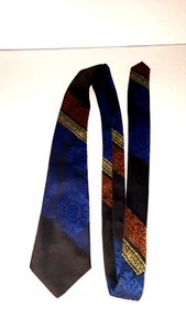 Paisley Thin Tie Necktie Golden Clasp Prince Consort Handsome - Picture 1 of 4