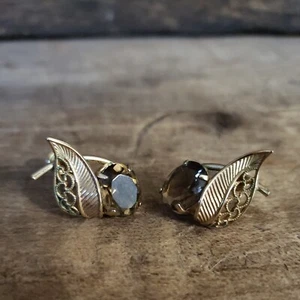 Vintage Amco 14 K.T. G.F ~ Screw Back Earrings ~ Beautiful ~ Filigree Leaf  - Picture 1 of 11