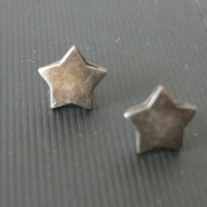 * 925 Sterling Silber fabelhafte Ohrringe Sterne Ohrstecker - Picture 1 of 3