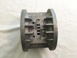 Wilden Aluminum Center Section P/N 02-3150-01 - Picture 1 of 5