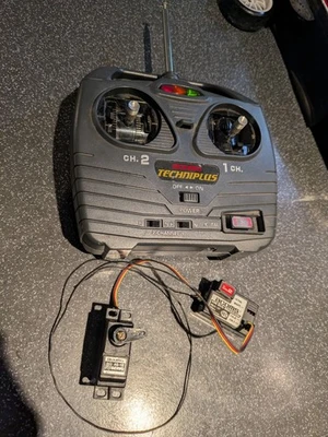 Tamiya Acoms Techniplus 27MHz  radio gear set up - Image 1 of 3