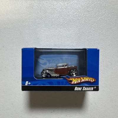 Hot Wheels Bone Shaker Hot Rod Brown/red D15 - Image 1 of 4