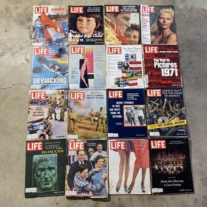 LIFE MAGAZINES Vintage Retro - HUGE LOT OF 96 VINTAGE 1960s 70s Collection - Picture 1 of 6