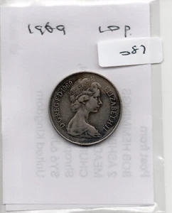 GB - Coin  (C087)  Elizabeth - 1969  - ten pence - two scans - Picture 1 of 2