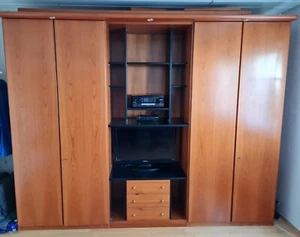 Kleiderschrank  / Kirschbaum Echtholzfurnier  - Bild 1 von 5