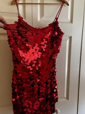 Vestido sin mangas Love Theia para mujer 10 lentejuelas rojas Foto 1 de 4