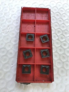 Sandvik Carbide Milling Inserts SCMT 09 T3 08-UR Grade 4225 Qty 6 - Picture 1 of 2