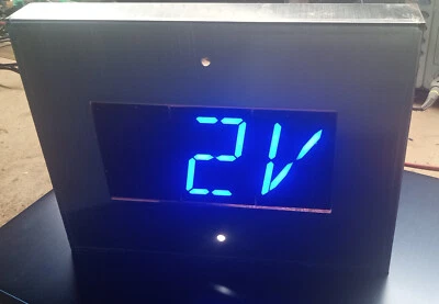 MH222-BBX + Surface Mount  stainles steel , 2.2" Blue Displays + 2.5" Blue Arrow - Image 1 of 4