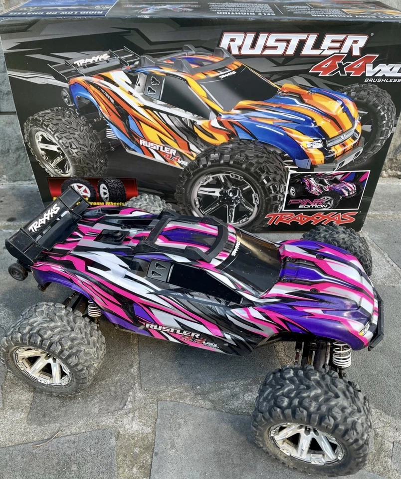Traxxas Rustler 4x4 VXL Scala 1:10 - Immagine 1 di 4