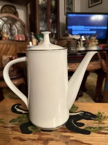 NORITAKE GALAXY Nº 6527 CAFETERA TETERA CON TAPA PLATINO RIBETE PLATA 8" Japón - Imagen 1 de 19