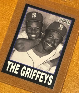 1991 Score Ken Griffey Jr./Ken Griffey Sr. "The Griffeys" Seattle Mariners #841 - Picture 1 of 3