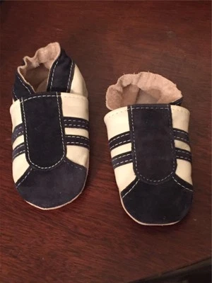NEW Tennis Shoes White Blue Stripe Jack & Lily Soft Leather Size 0-6 months - Image 1 of 4