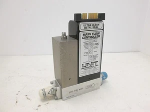 Unit UFC-1560A, Mass Flow Controller MFC, O2, 500 SCCM, Used - Picture 1 of 6