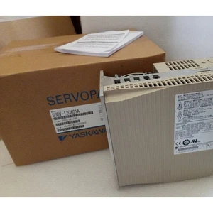  Yaskawa SGDV-120A01A Servo Driver SGDV-120A01A - Picture 1 of 4