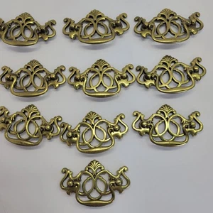 10 cauzione decorativa vintage antica vittoriana/artigiana armadio 41/2" C-C3" - Foto 1 di 8
