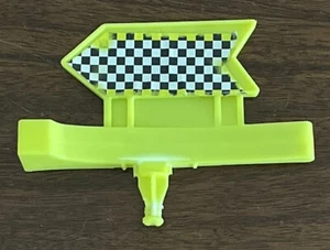 Hot Wheels Ultimate Garage T-Rex Chase Replacement Parts Finish Line Flag - Picture 1 of 2