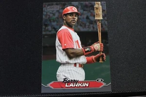 2024 Topps Stadium Club Barry Larkin BLACK PARALLEL - Picture 1 of 2
