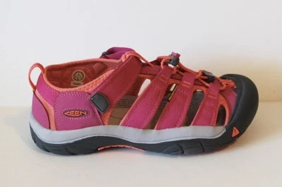 Keen Newport H2 Sandals 6 Very Berry Coral NIB Shoes Youth Big Kid - Image 1 of 4