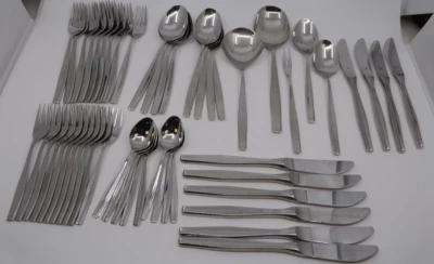 WMF Frankfurt Stainless Cromargan Flatware Service 9 plus extras 52 pieces - Image 1 of 4
