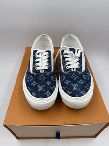 Louis Vuitton LV Monogram Denim Sneakers US 8.5 *PRE OWNED* - Picture 1 of 9
