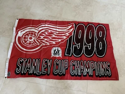 Used 1998 Detroit Red Wings NHL Stanley Cup Champions 3'x 5'  Flag Wincraft - Image 1 of 4