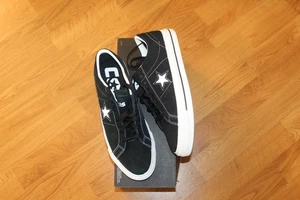 NEW MENS CONVERSE SZ 9.5 SHOES ONE STAR PRO OX - Picture 1 of 6