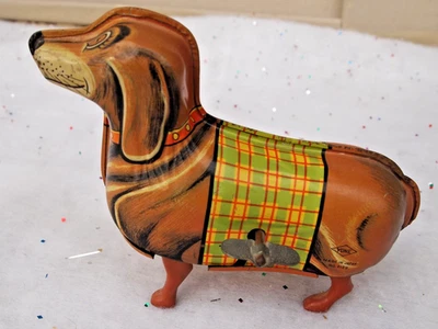 Vtg  Wind up tin toy Dachshund Weiner Dog Yone Japan (as is) - Image 1 of 4