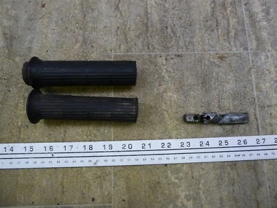 Honda C102 Super Cub 1963 50 H1640-1) juego de empuñaduras de tubo giratorio deslizante del acelerador Foto 1 de 4