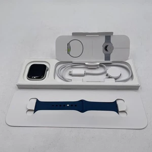 Apple Watch Series 10 GPS 42mm Smartwatch Silver Aluminum Case - Foto 1 di 14