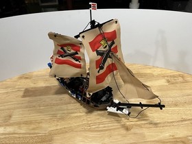 Lego 6271 Pirates Imperial Flagship COMPLETE with two extra crew no instructions