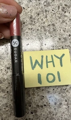 Lápiz labial Sugar Cosmetic Matte As Hell Crayon HONEY RIDER 2,5 g TALLA COMPLETA SELLADO Foto 1 de 4