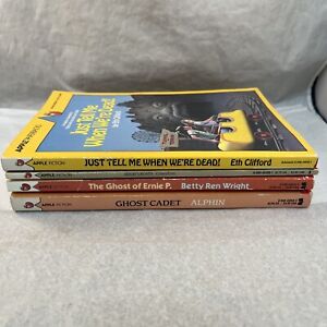 Lot Of 4 Vintage 80s 90s Chapter Books Apple Dell Yearling Mystery Humor