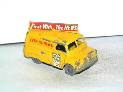 Vintage Lesney Matchbox #42 Evening News Van **WHITE LIGHT SPECIAL** - image 1 of 4