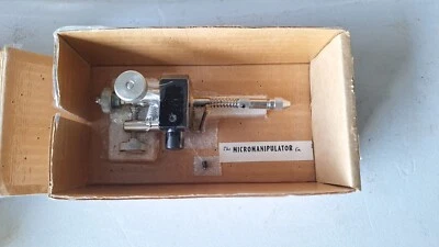 MICROMANIPULATOR 100 110 Right Hand Vacuum Base Hanger - Image 1 of 2