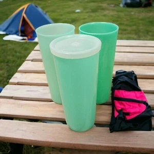 Juego de 4 vasos apilables Tupperware años 60 16 OZ uno con tapa #107 - Imagen 1 de 14