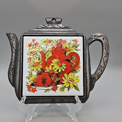 Remache de hierro fundido con forma de tetera vintage con tetera temática floral inserto de cerámica Foto 1 de 4